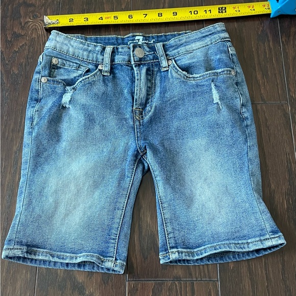 7 For All Mankind Dark Wash Stretch Denim  Bermuda Jean  Shorts Girls  Size 12 - Picture 3 of 6